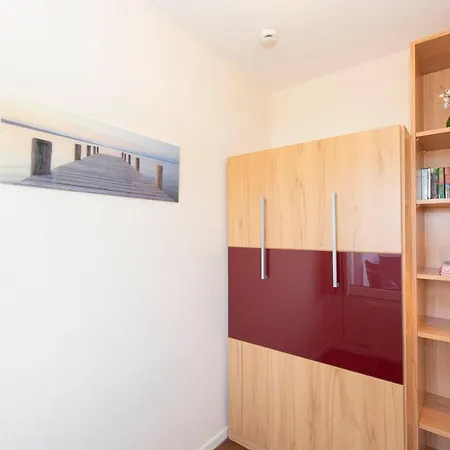 Lord Nelson 204 쿡스하펜